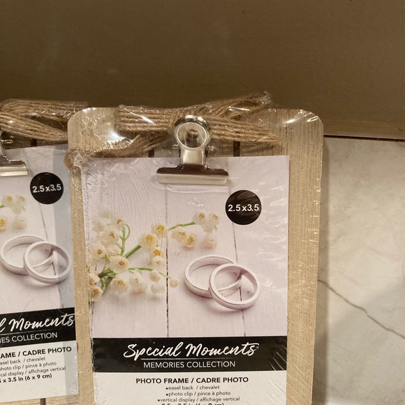 Picture frame - Picture 2 of 9